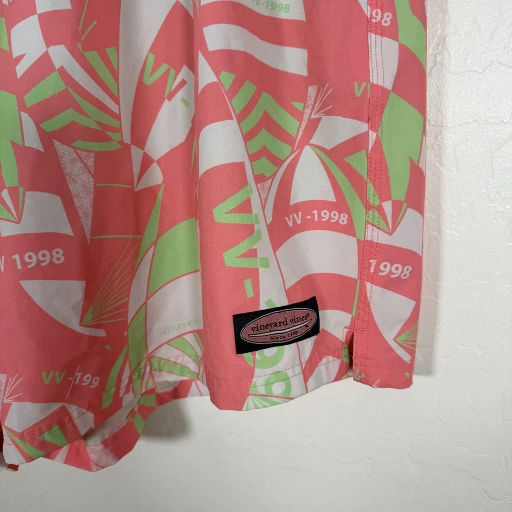 Vineyard Vines Swim Trunks Mens 3XB Big Pink‎ Lined Swimming Hawaiian Floral